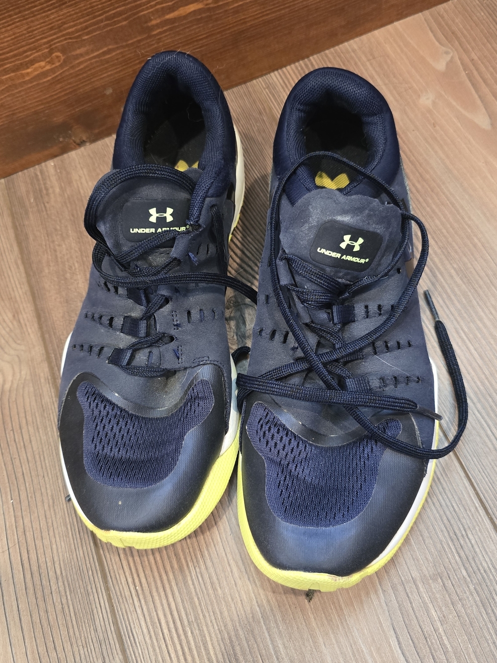 Under Armour Navy and Yellow Women's 7.5 Athletic Running Sneakers